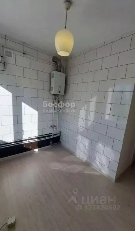 3-к кв. Крым, Феодосия ул. Дружбы, 42 (62.0 м) - Фото 2