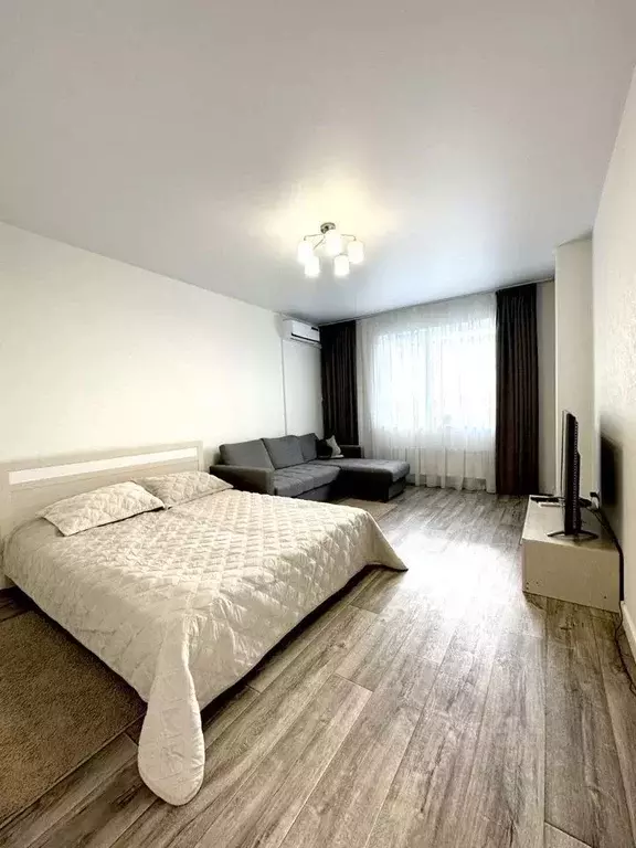 1-к кв. Татарстан, Казань ул. Хусаина Мавлютова, 17Ек3 (42.0 м) - Фото 1