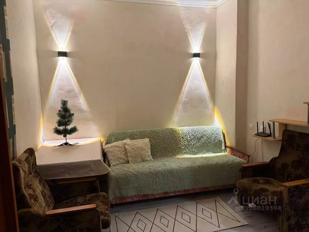 3-к кв. Кировская область, Киров Октябрьский просп., 61 (62.0 м) - Фото 1