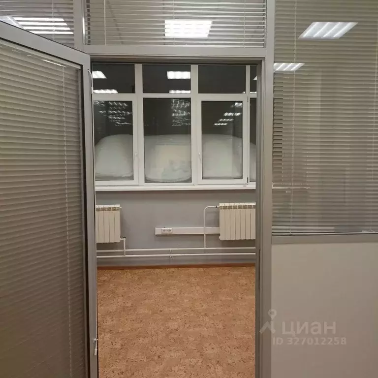 Помещение свободного назначения в Томская область, Томск просп. ... - Фото 1