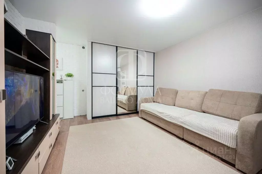 2-к кв. Свердловская область, Екатеринбург ул. Избирателей, 22 (39.3 ... - Фото 1