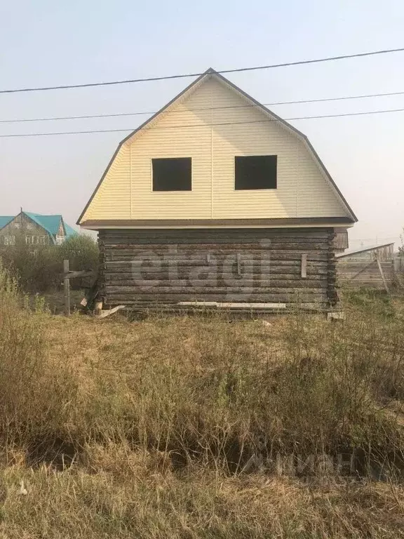 Дом в Тюменская область, с. Ярково ул. Большая (100 м) - Фото 1