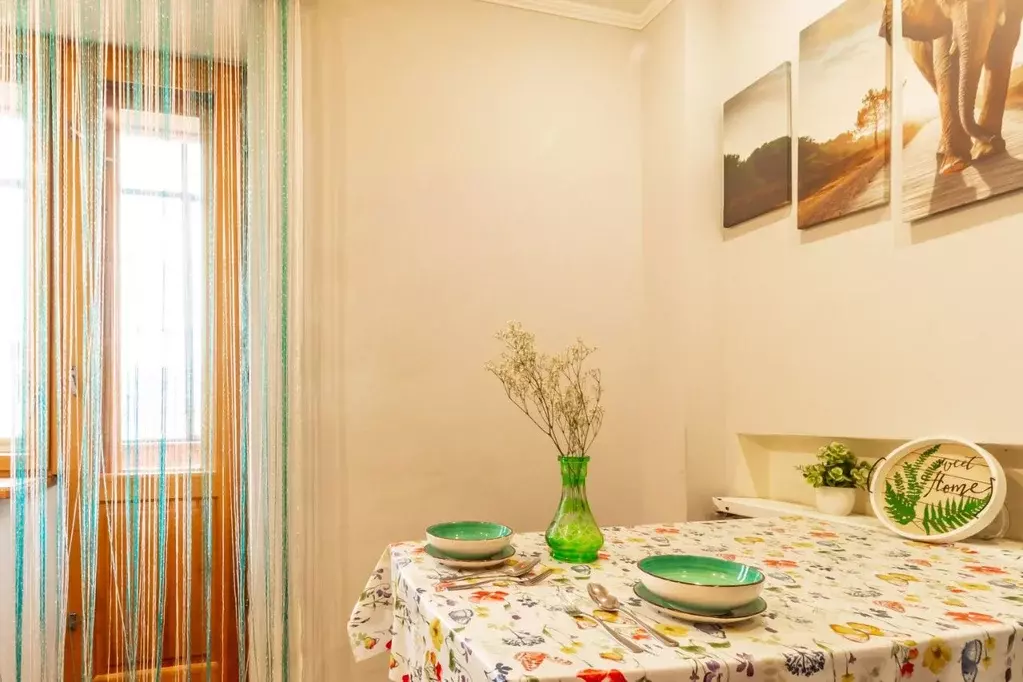 1-к кв. Челябинская область, Челябинск ул. Тимирязева, 41А (48.0 м) - Фото 2