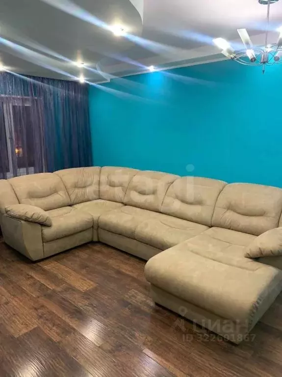 2-к кв. Ямало-Ненецкий АО, Новый Уренгой Оптимистов мкр, 2/2 (66.0 м) - Фото 1