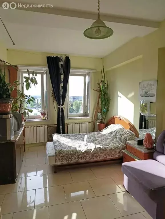 2-комнатная квартира: Иркутск, Красногвардейская улица, 20/2 (66 м) - Фото 1