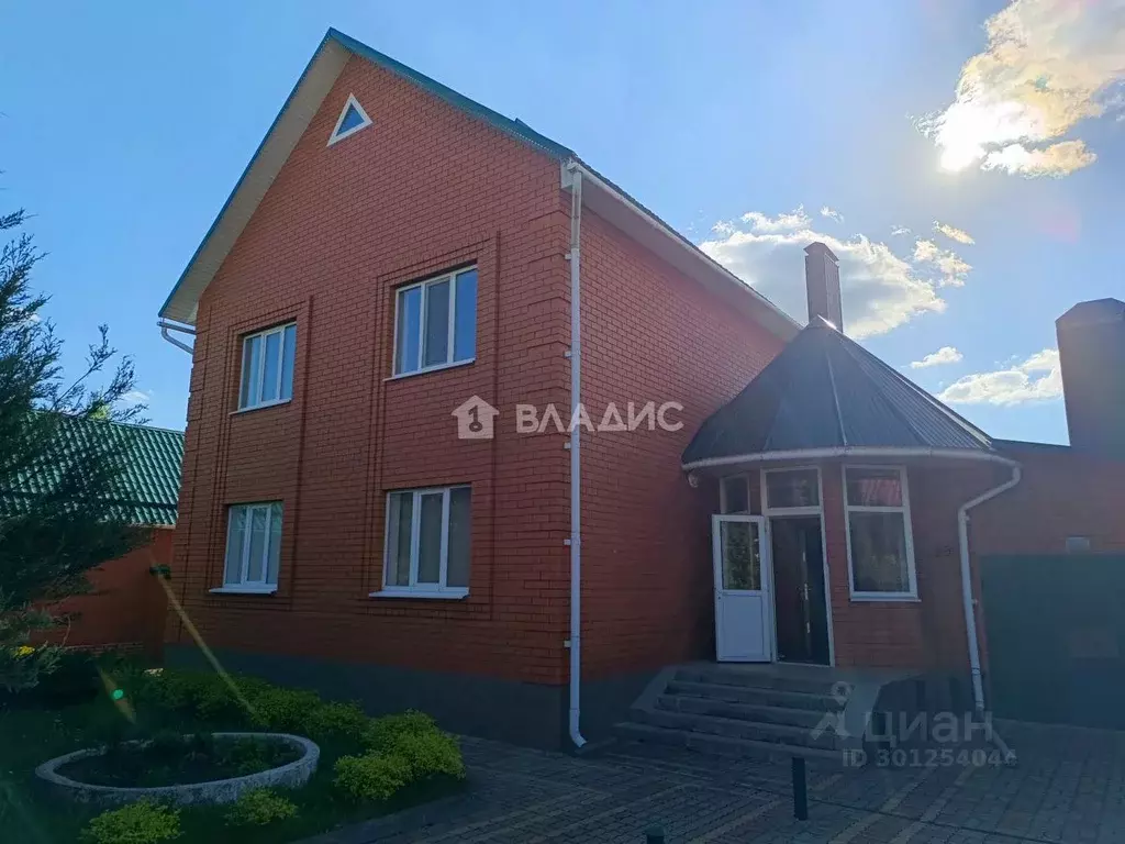 Дом в Белгородская область, Белгородский район, Дубовское с/пос, пос. ... - Фото 1