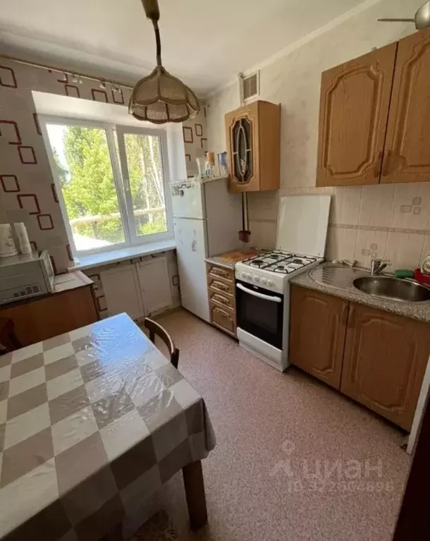 1-к кв. Саратовская область, Саратов ул. Имени В.Г. Рахова, 53 (37.0 ... - Фото 1