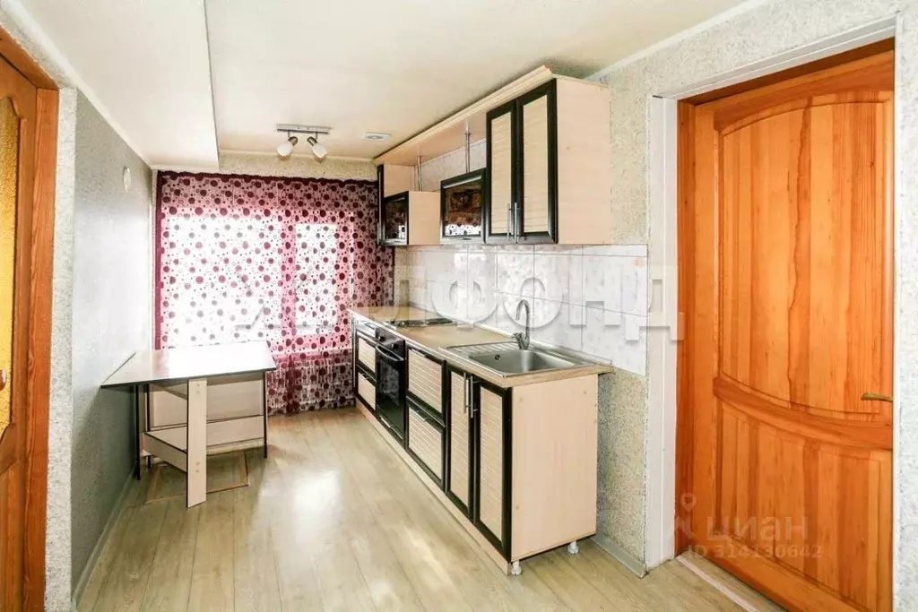 Дом в Алтайский край, Барнаул ул. Челюскинцев (40 м) - Фото 0