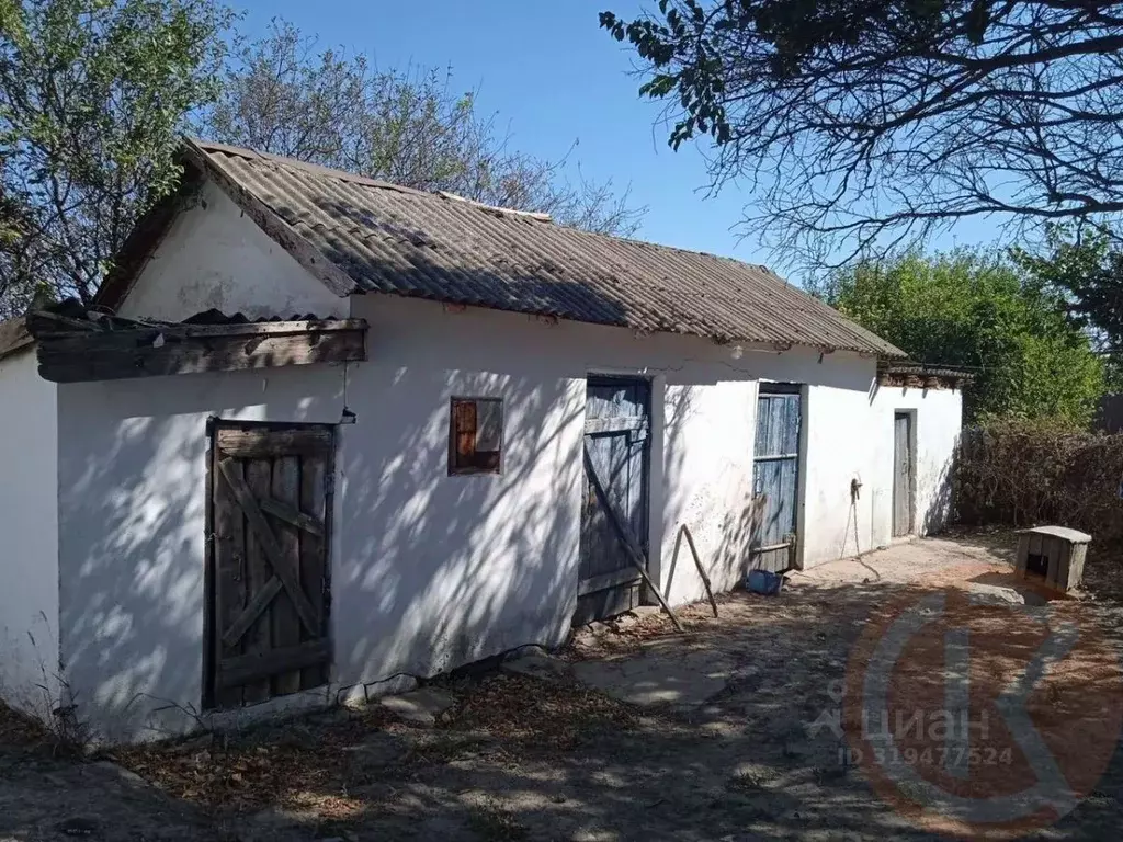 Дом в Крым, Красноперекопский район, с. Орловское ул. Новгородская, 4 ... - Фото 1