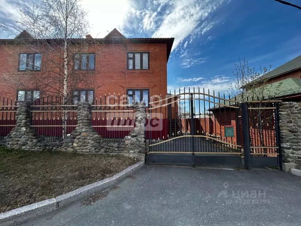 Дом в Ямало-Ненецкий АО, Салехард ул. Пушкина, 38 (178 м) - Фото 1