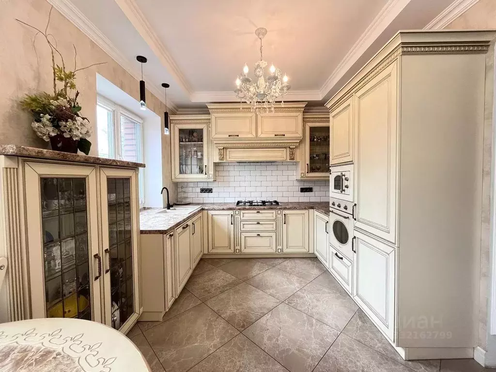 Дом в Башкортостан, Уфа ул. Геофизиков, 50Б (400 м) - Фото 1
