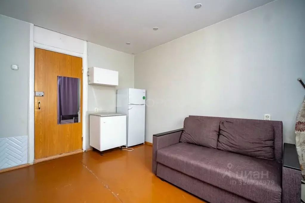 Комната Новосибирская область, Новосибирск ул. Ломоносова, 59 (12.9 м) - Фото 1