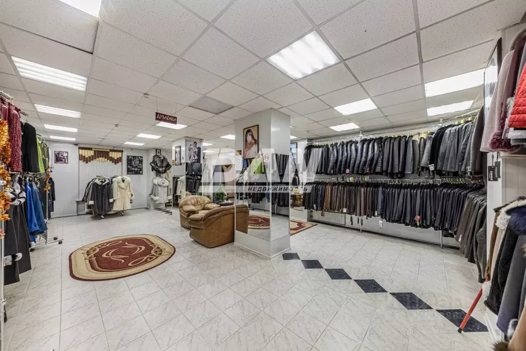 Торговая площадь в Челябинская область, Миасс просп. Автозаводцев, 37 ... - Фото 1