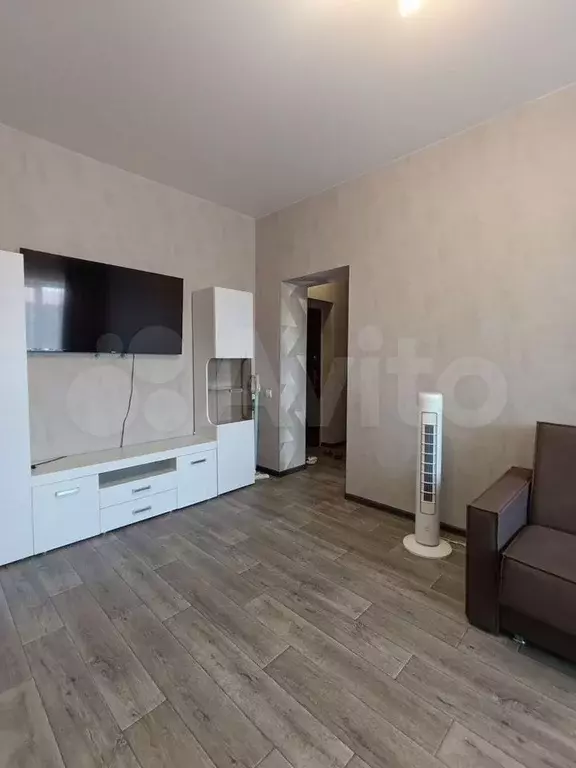 1-к. квартира, 42 м, 5/5 эт. - Фото 0