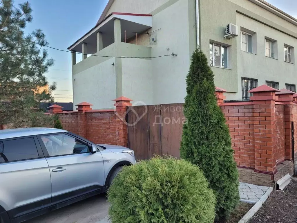 Дом в Волгоградская область, Волгоград Двинская ул. (548 м) - Фото 0