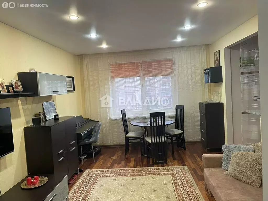3-комнатная квартира: Калининград, улица Генерала Толстикова, 18 (65.1 ... - Фото 0