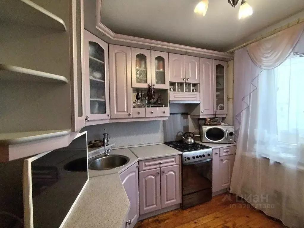 2-к кв. Ленинградская область, Кириши Молодежный бул., 15 (52.0 м) - Фото 1