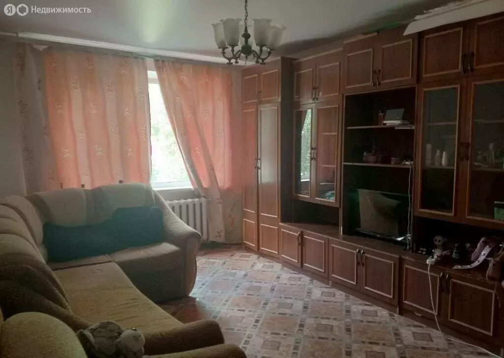 1-комнатная квартира: Волгодонск, улица Черникова, 12 (38 м) - Фото 1