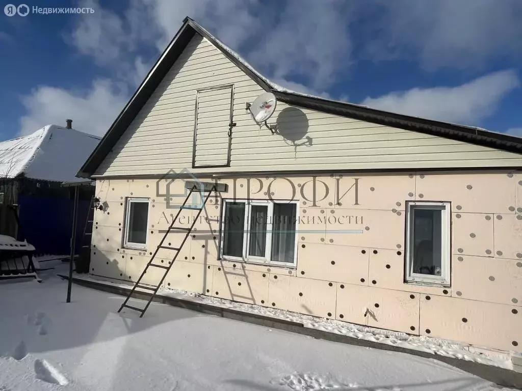 Дом в Белгородская область, Новооскольский муниципальный округ, село ... - Фото 1