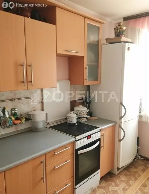 3-комнатная квартира: Тюмень, улица Домостроителей, 16 (66.1 м) - Фото 1
