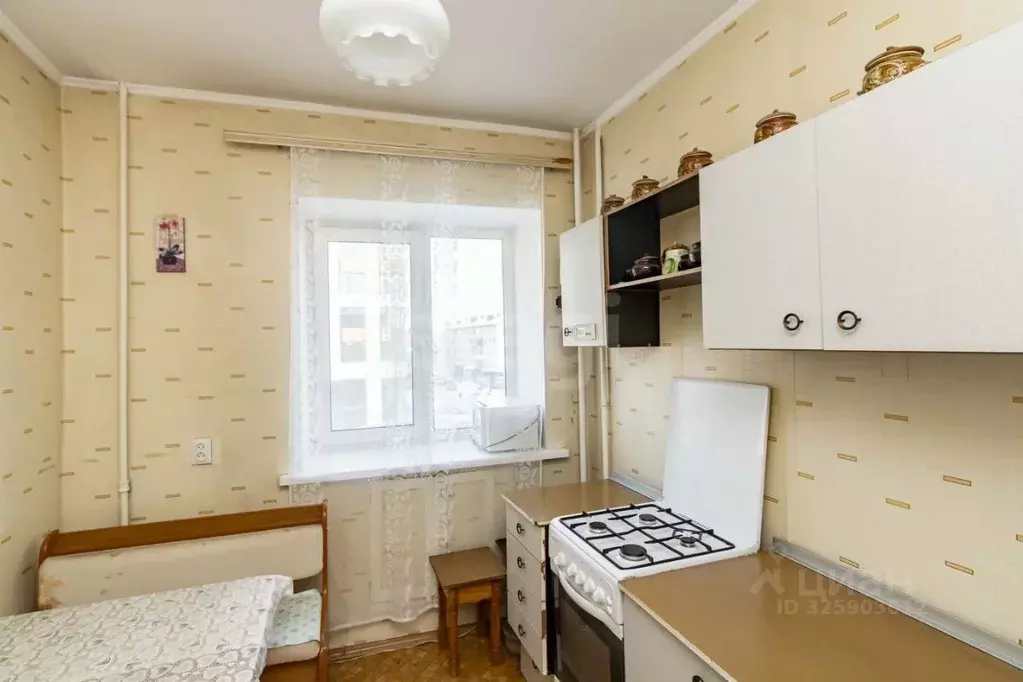 2-к кв. Тюменская область, Тюмень ул. Володарского, 34 (54.8 м) - Фото 2