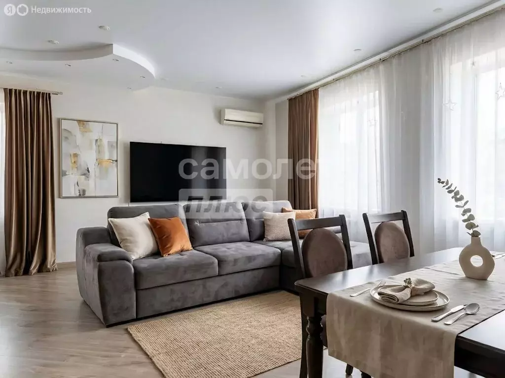 3-комнатная квартира: Омск, проспект Карла Маркса, 72 (105 м) - Фото 1