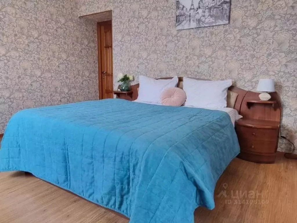 2-к кв. Астраханская область, Астрахань ул. Савушкина, 6Д (70.0 м) - Фото 0
