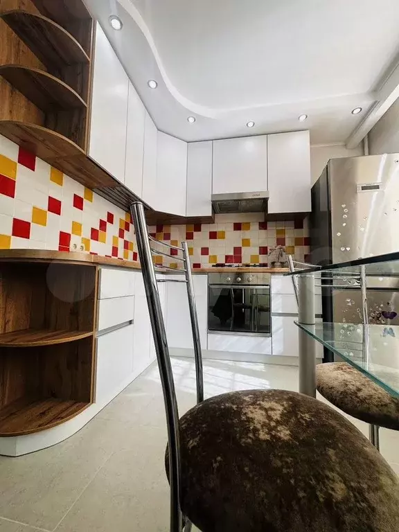 1-к. квартира, 40 м, 2/10 эт. - Фото 1