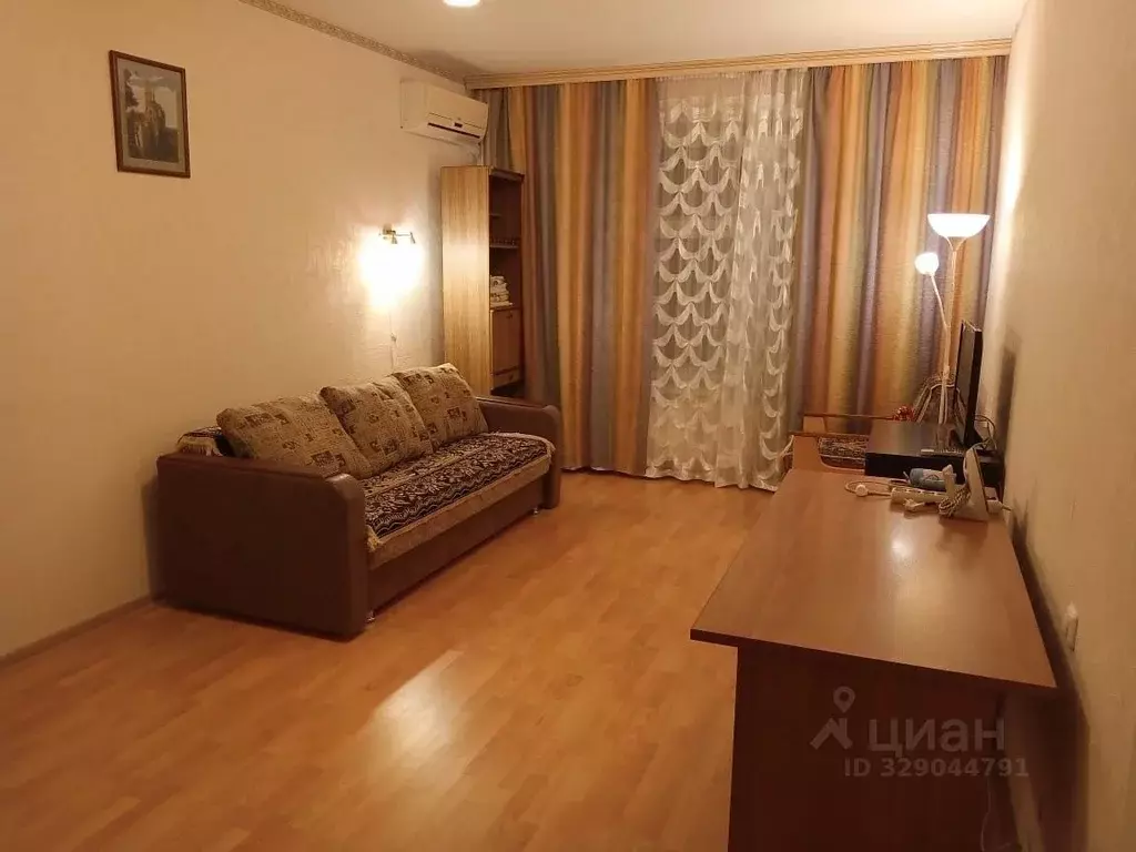 1-к кв. Белгородская область, Старый Оскол Степной мкр, 8 (45.0 м) - Фото 2