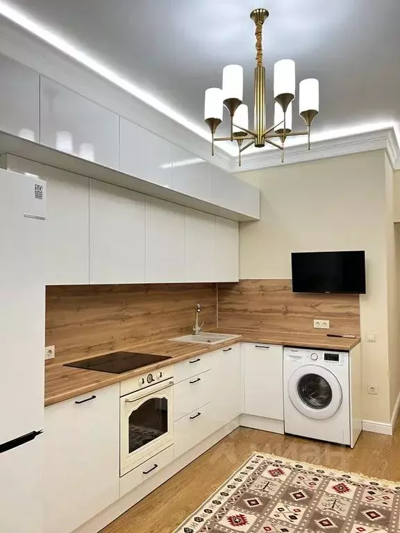 1-к кв. Дагестан, Каспийск просп. Акулиничева, 3 (54.0 м) - Фото 1