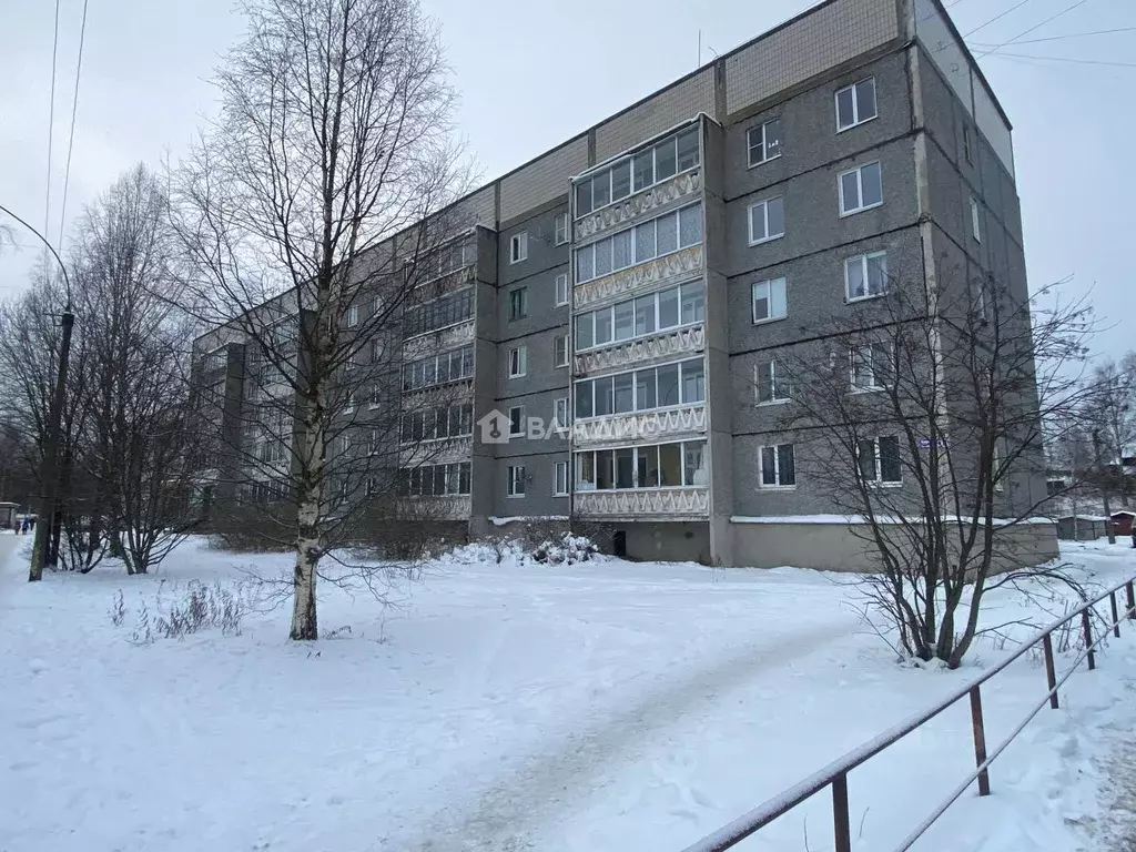 4-к кв. Карелия, Медвежьегорск Советская ул., 16 (71.1 м) - Фото 1