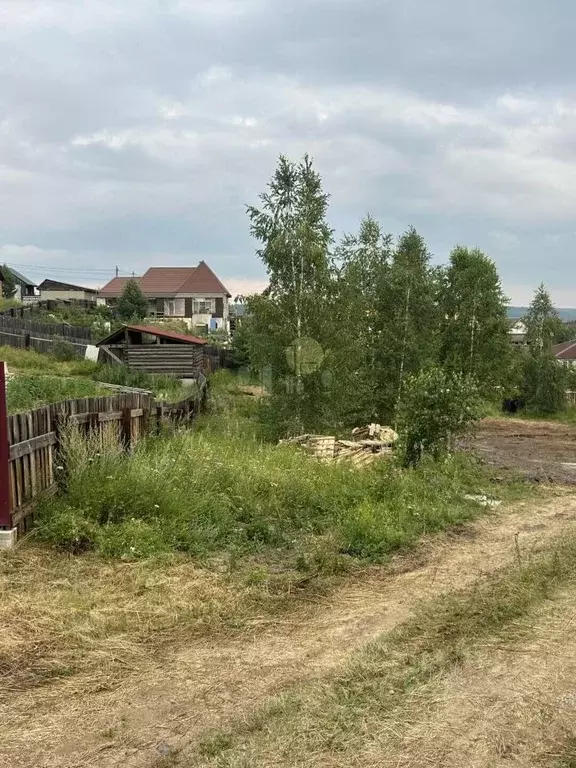 Участок в Иркутская область, Иркутский муниципальный округ, д. Карлук ... - Фото 1