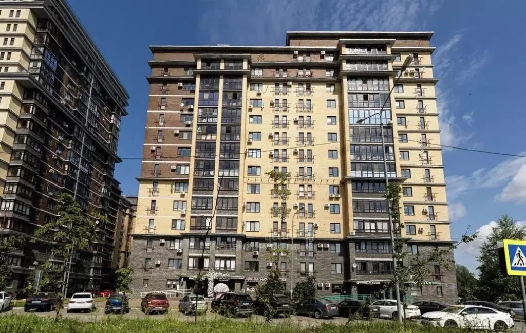 2-к кв. Татарстан, Казань ул. Натана Рахлина, 3 (79.0 м) - Фото 1