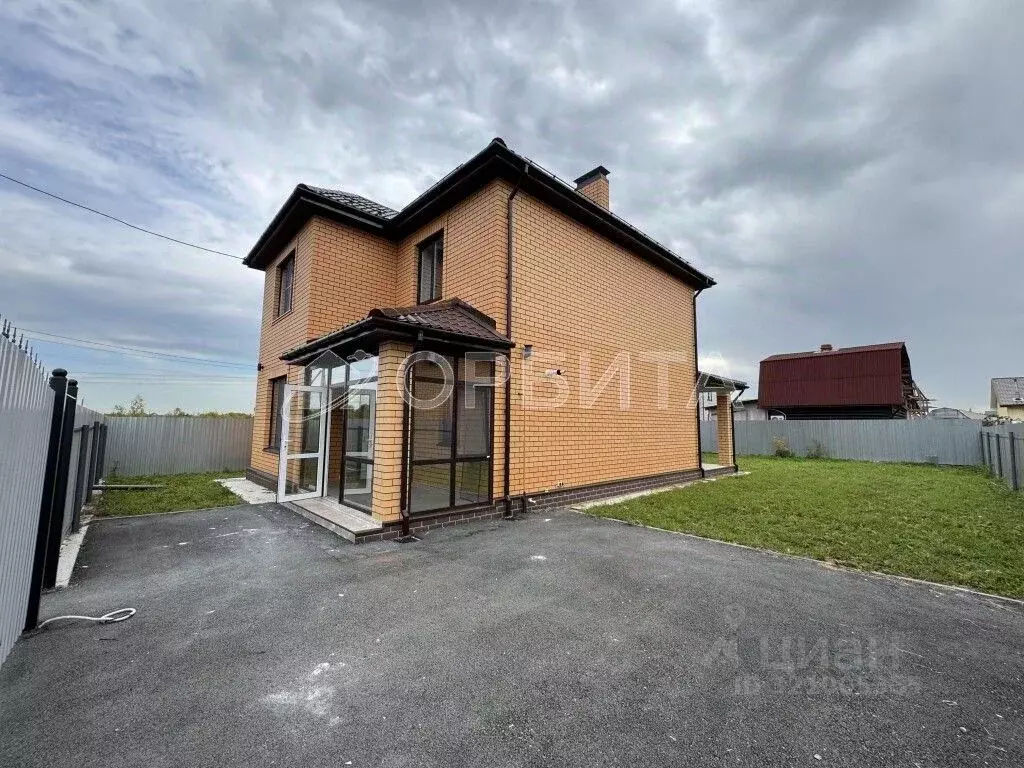 Дом в Тюменская область, Тюмень ул. Михаила Баранова (134 м) - Фото 0