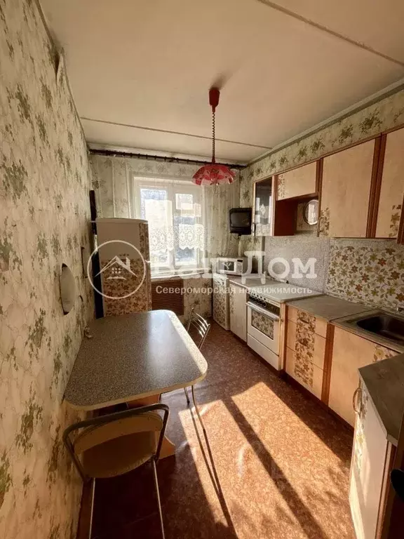 3-к кв. Мурманская область, Североморск ул. Адмирала Сизова, 21 (60.0 ... - Фото 1