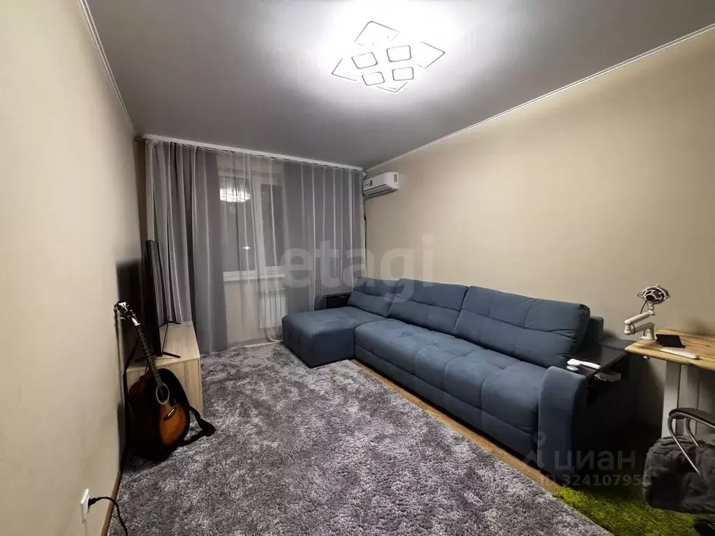 1-к кв. Оренбургская область, Оренбург 1 Мая ул., 61/3 (35.9 м) - Фото 1