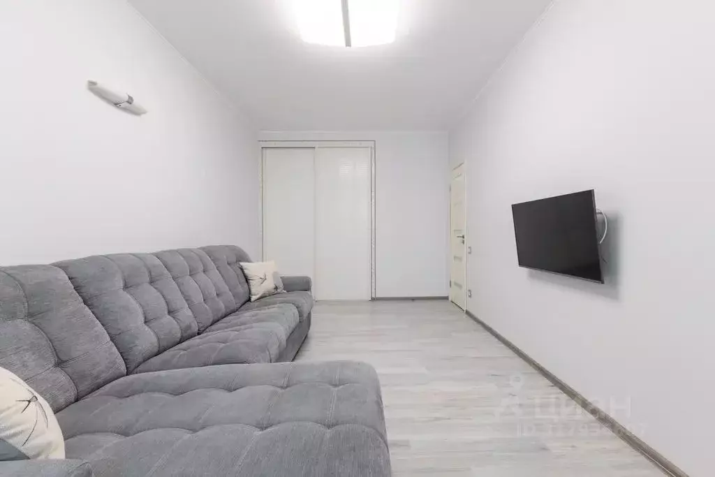 1-к кв. Татарстан, Казань ул. Алексея Козина, 3Б (35.0 м) - Фото 1