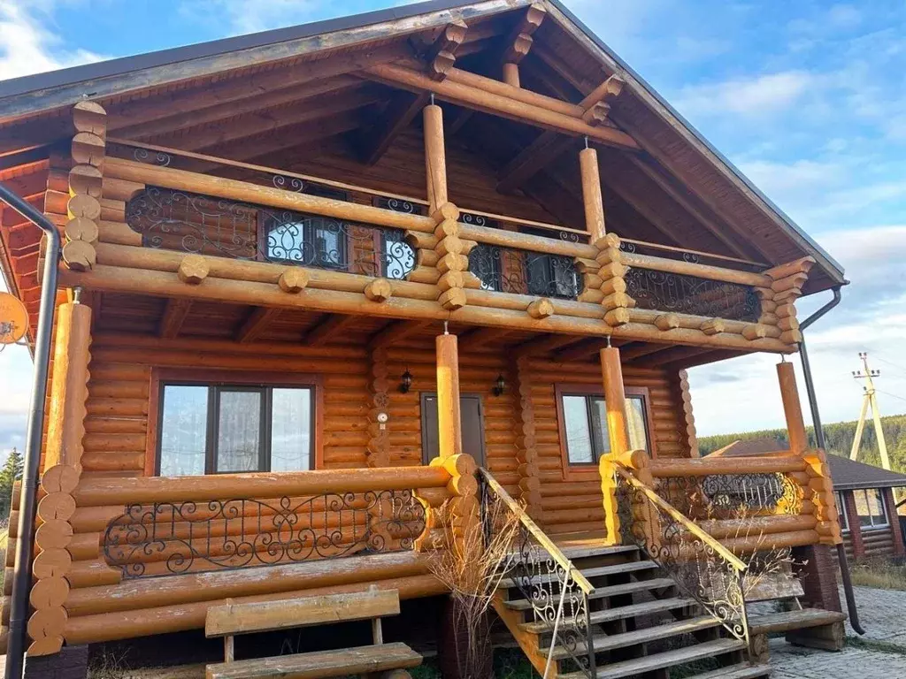 Дом в Удмуртия, Сарапульский район, д. Непряха Прудовая ул., 1 (172 м) - Фото 1