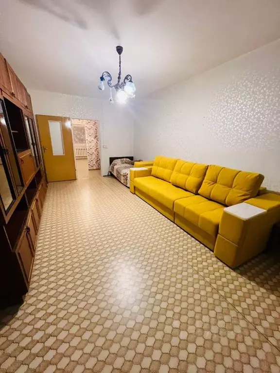 2-к кв. Пермский край, Чайковский ул. Азина, 29 (54.8 м) - Фото 1