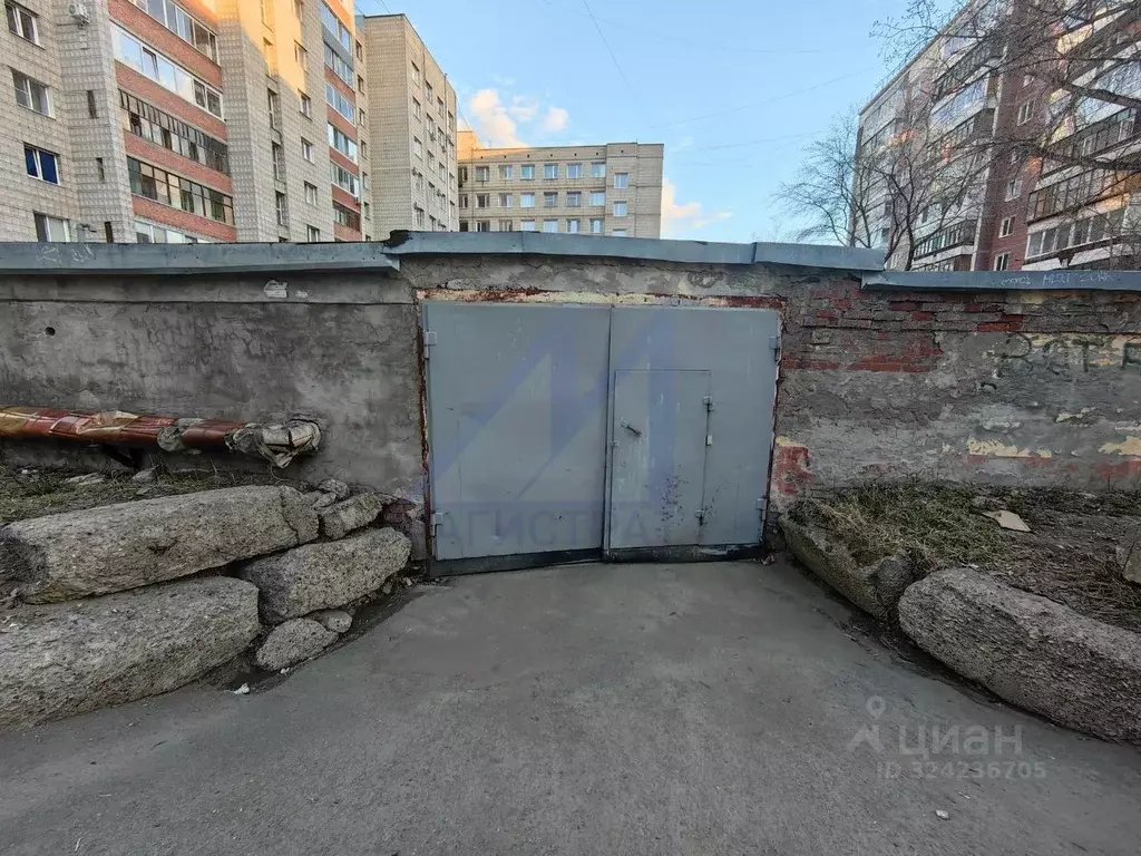Гараж в Томская область, Томск ул. Чкалова, 18 (18 м) - Фото 1