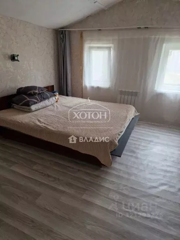 Дом в Калмыкия, Сарпинский район, с. Садовое ул. Горького, 36 (100 м) - Фото 1