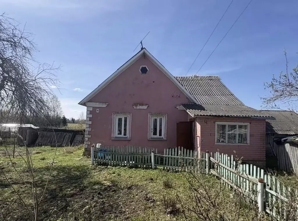 Дом в Смоленская область, Смоленский муниципальный округ, д. Липуны  ... - Фото 1