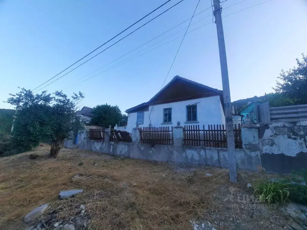 Дом в Севастополь ул. Парижской Коммуны, 64 (58 м) - Фото 1