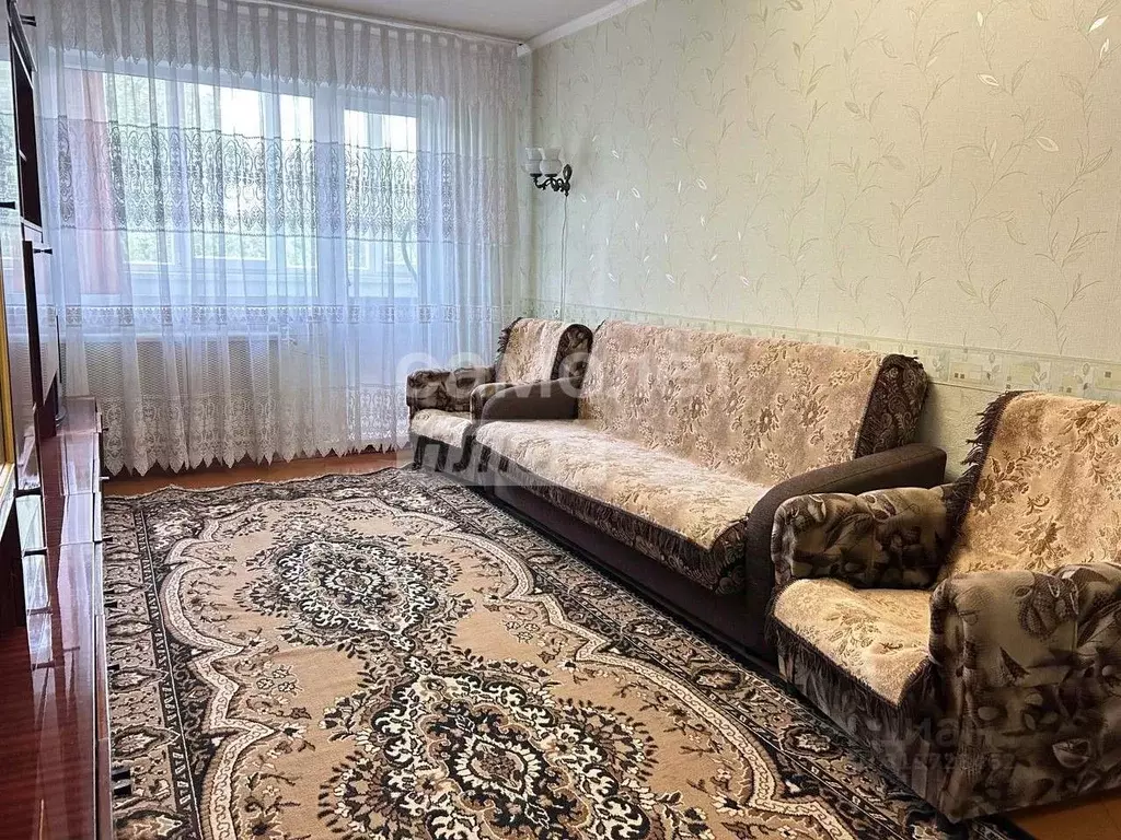 2-к кв. Алтайский край, Барнаул ул. Антона Петрова, 242 (45.2 м) - Фото 0