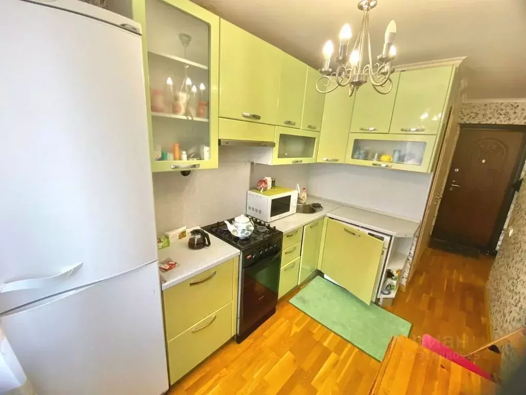 3-к кв. Башкортостан, Уфа Российская ул., 45/3 (60.0 м) - Фото 0