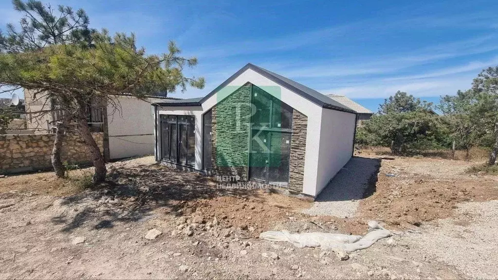 Дом в Севастополь ш. Фиолентовское, 93/8 (74 м) - Фото 1