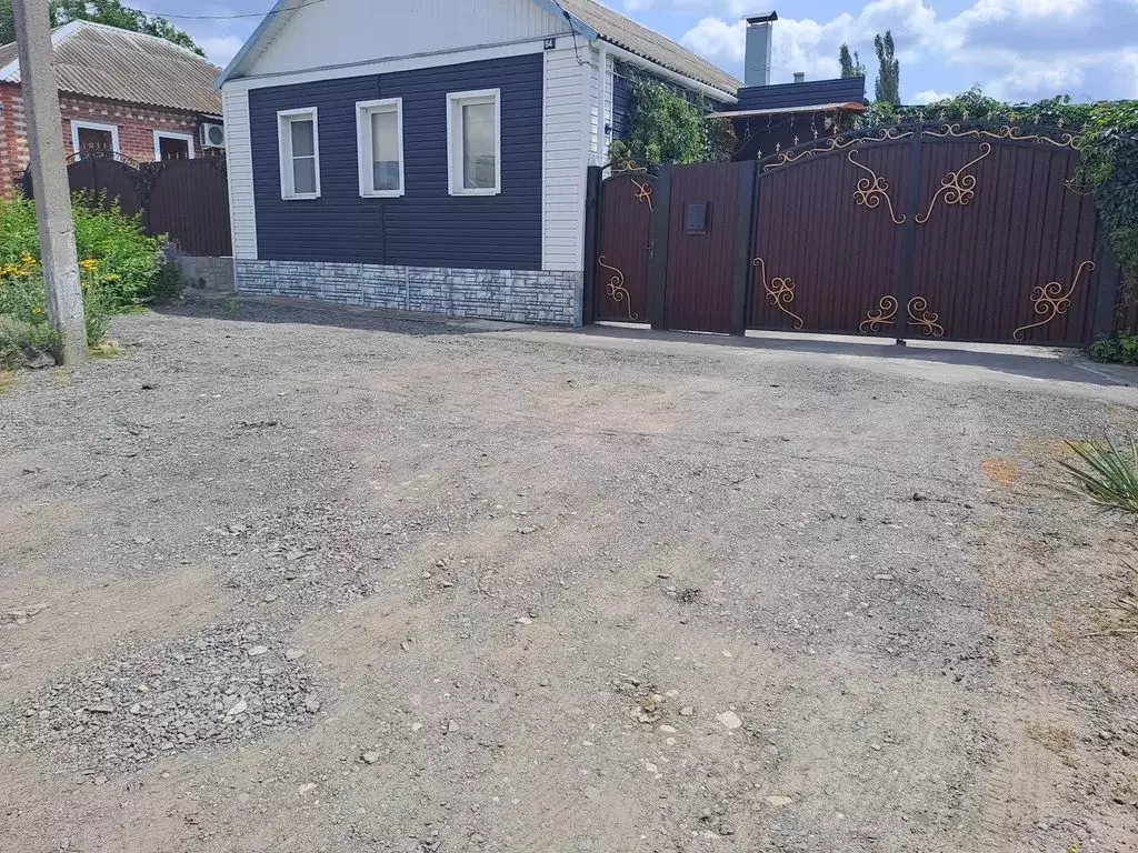 Дом в Ростовская область, Миллерово Северная ул., 54 (20 м) - Фото 1