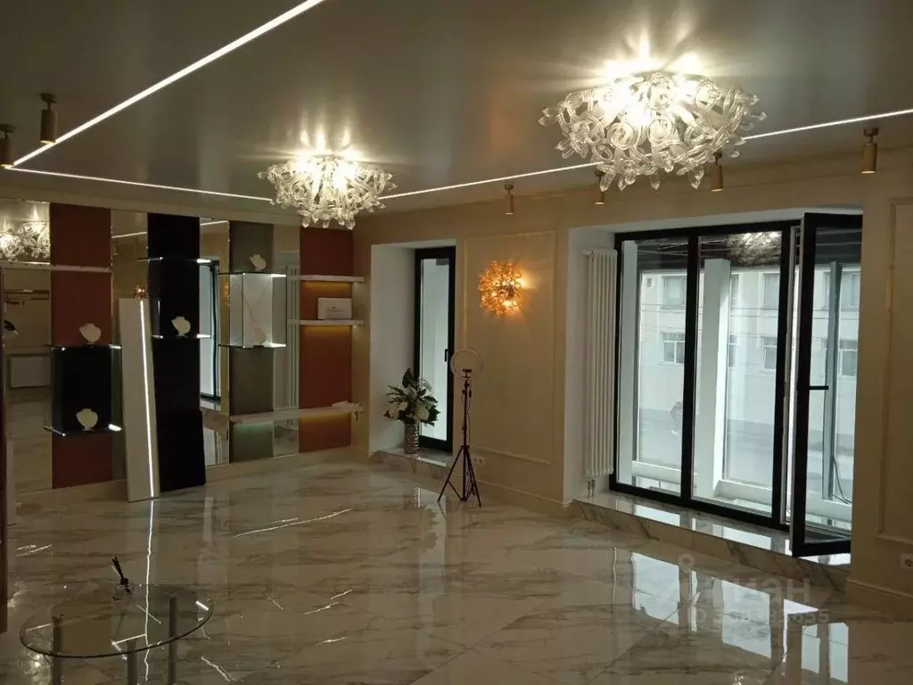 Помещение свободного назначения в Удмуртия, Ижевск Красногеройская ... - Фото 2