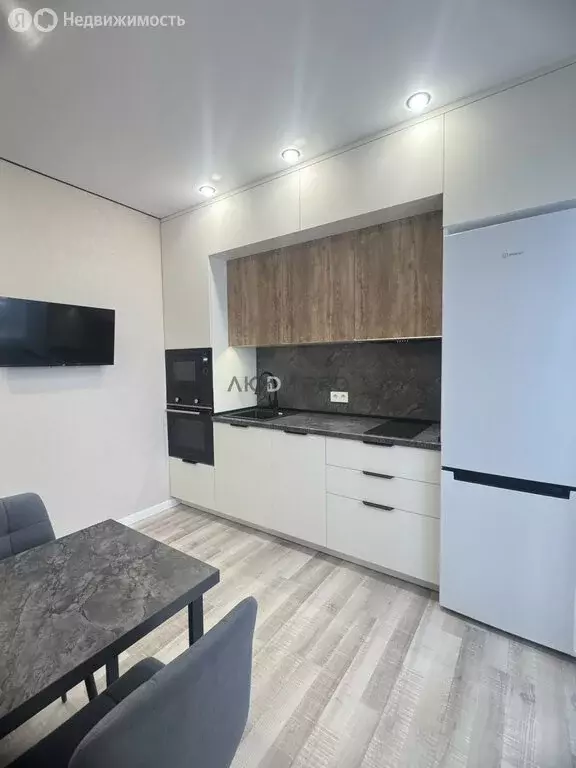 1-комнатная квартира: Сыктывкар, Октябрьский проспект, 214 (35 м) - Фото 1