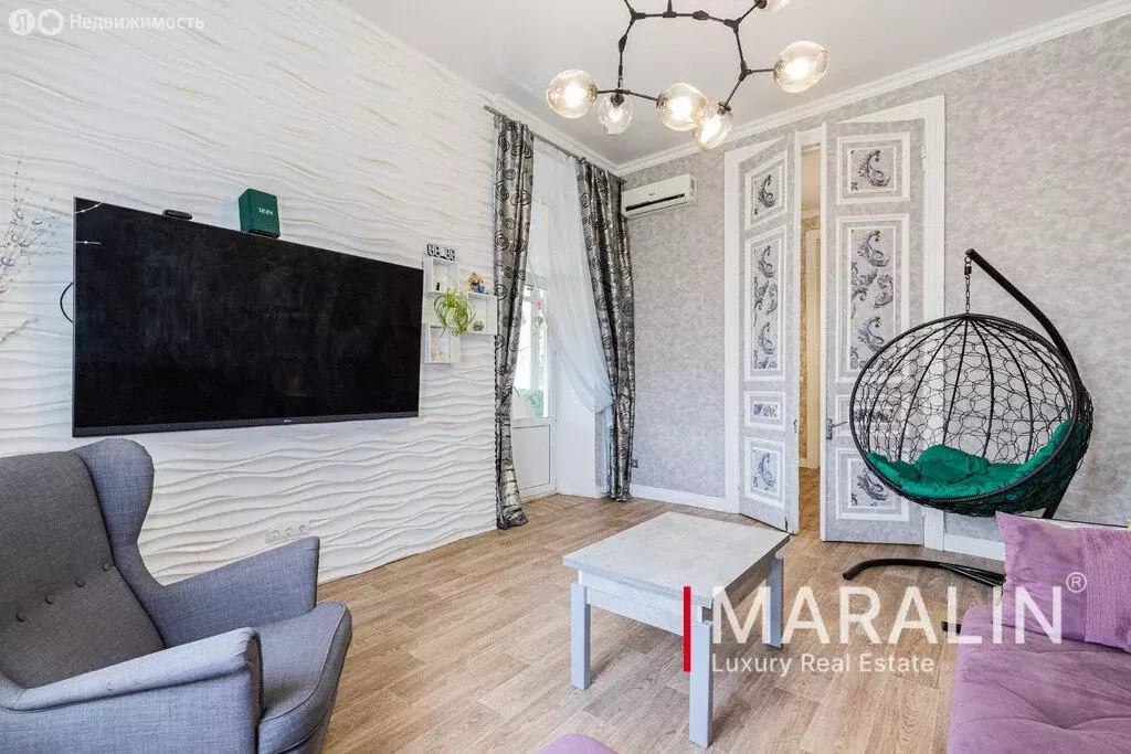 5-комнатная квартира: Ростов-на-Дону, улица Обороны, 77 (173 м) - Фото 0